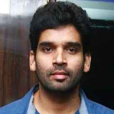 Список и рейтинг фильмов актера Suresh Ravi на CUB