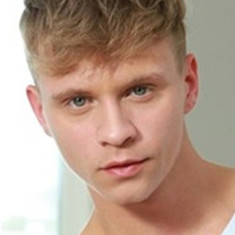 Список и рейтинг фильмов актера Max Ryder на CUB