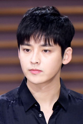 Пак хи сок. Ви и широкие плечи джина. Jin bts 2017. Jin and yan. Jin китайский.